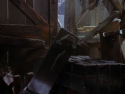 extant_XenaWarriorPrincess_1x12-BewareGreeksBearingGifts_3005