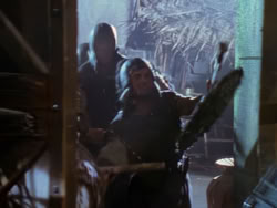 extant_XenaWarriorPrincess_1x12-BewareGreeksBearingGifts_3007