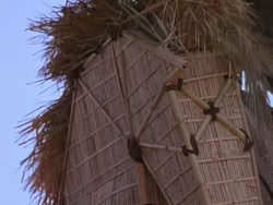 extant_XenaWarriorPrincess_1x12-BewareGreeksBearingGifts_3057
