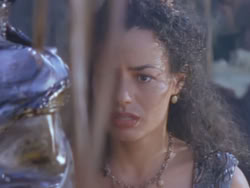 extant_XenaWarriorPrincess_1x12-BewareGreeksBearingGifts_3189