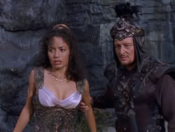 extant_XenaWarriorPrincess_1x12-BewareGreeksBearingGifts_3211