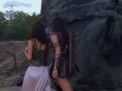 extant_XenaWarriorPrincess_1x12-BewareGreeksBearingGifts_3326