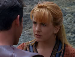extant_XenaWarriorPrincess_1x12-BewareGreeksBearingGifts_3346