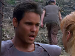 extant_XenaWarriorPrincess_1x12-BewareGreeksBearingGifts_3349