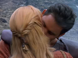 extant_XenaWarriorPrincess_1x12-BewareGreeksBearingGifts_3383