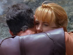 extant_XenaWarriorPrincess_1x12-BewareGreeksBearingGifts_3390