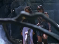 extant_XenaWarriorPrincess_1x12-BewareGreeksBearingGifts_3420