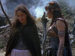 extant_XenaWarriorPrincess_1x12-BewareGreeksBearingGifts_3445
