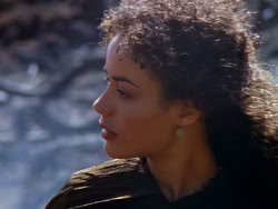 extant_XenaWarriorPrincess_1x12-BewareGreeksBearingGifts_3470