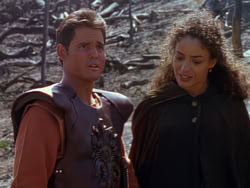 extant_XenaWarriorPrincess_1x12-BewareGreeksBearingGifts_3476
