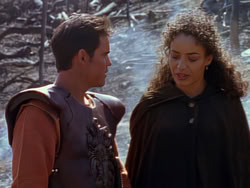 extant_XenaWarriorPrincess_1x12-BewareGreeksBearingGifts_3478