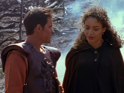 extant_XenaWarriorPrincess_1x12-BewareGreeksBearingGifts_3479