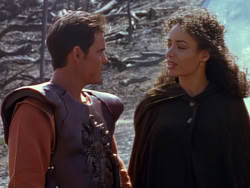 extant_XenaWarriorPrincess_1x12-BewareGreeksBearingGifts_3480