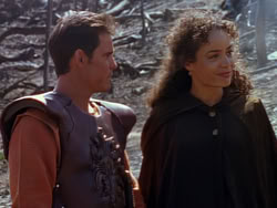 extant_XenaWarriorPrincess_1x12-BewareGreeksBearingGifts_3483
