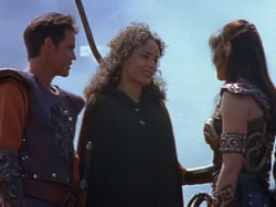extant_XenaWarriorPrincess_1x12-BewareGreeksBearingGifts_3487