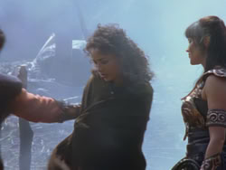 extant_XenaWarriorPrincess_1x12-BewareGreeksBearingGifts_3495