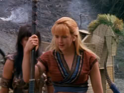 extant_XenaWarriorPrincess_1x12-BewareGreeksBearingGifts_3527