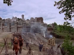 extant_XenaWarriorPrincess_1x12-BewareGreeksBearingGifts_3550
