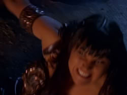 extant_XenaWarriorPrincess_1x13-AthensCityAcademyOfThePerformingBards_0006