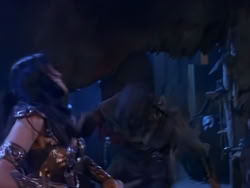 extant_XenaWarriorPrincess_1x13-AthensCityAcademyOfThePerformingBards_0017