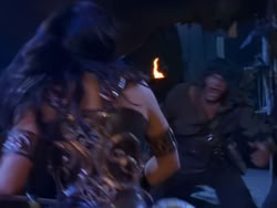 extant_XenaWarriorPrincess_1x13-AthensCityAcademyOfThePerformingBards_0018
