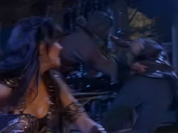 extant_XenaWarriorPrincess_1x13-AthensCityAcademyOfThePerformingBards_0019