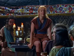 extant_XenaWarriorPrincess_1x13-AthensCityAcademyOfThePerformingBards_0035