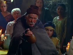 extant_XenaWarriorPrincess_1x13-AthensCityAcademyOfThePerformingBards_0052