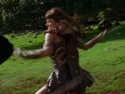 extant_XenaWarriorPrincess_1x13-AthensCityAcademyOfThePerformingBards_0071