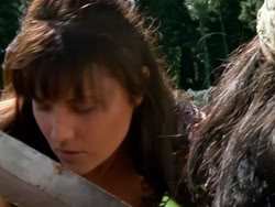 extant_XenaWarriorPrincess_1x13-AthensCityAcademyOfThePerformingBards_0103