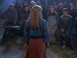 extant_XenaWarriorPrincess_1x13-AthensCityAcademyOfThePerformingBards_0119