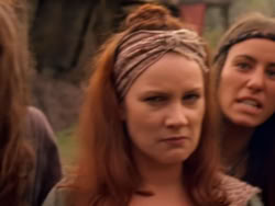 extant_XenaWarriorPrincess_1x13-AthensCityAcademyOfThePerformingBards_0141