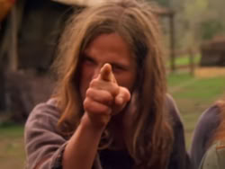 extant_XenaWarriorPrincess_1x13-AthensCityAcademyOfThePerformingBards_0143