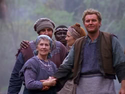 extant_XenaWarriorPrincess_1x13-AthensCityAcademyOfThePerformingBards_0157