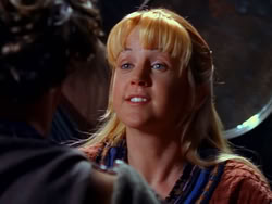 extant_XenaWarriorPrincess_1x13-AthensCityAcademyOfThePerformingBards_0208