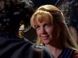 extant_XenaWarriorPrincess_1x13-AthensCityAcademyOfThePerformingBards_0246