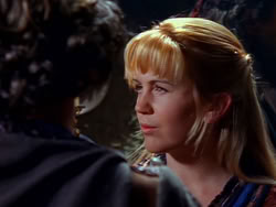 extant_XenaWarriorPrincess_1x13-AthensCityAcademyOfThePerformingBards_0251