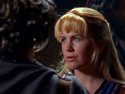 extant_XenaWarriorPrincess_1x13-AthensCityAcademyOfThePerformingBards_0253