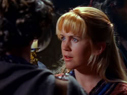 extant_XenaWarriorPrincess_1x13-AthensCityAcademyOfThePerformingBards_0263