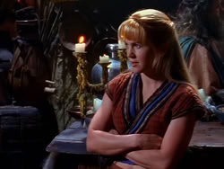 extant_XenaWarriorPrincess_1x13-AthensCityAcademyOfThePerformingBards_0280