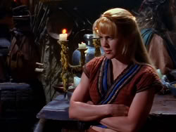 extant_XenaWarriorPrincess_1x13-AthensCityAcademyOfThePerformingBards_0282