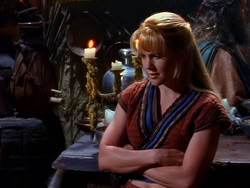 extant_XenaWarriorPrincess_1x13-AthensCityAcademyOfThePerformingBards_0283