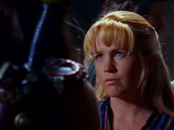 extant_XenaWarriorPrincess_1x13-AthensCityAcademyOfThePerformingBards_0295