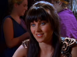 extant_XenaWarriorPrincess_1x13-AthensCityAcademyOfThePerformingBards_0410