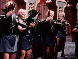 extant_XenaWarriorPrincess_1x13-AthensCityAcademyOfThePerformingBards_0466