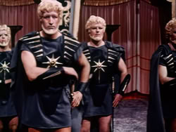 extant_XenaWarriorPrincess_1x13-AthensCityAcademyOfThePerformingBards_0475