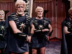 extant_XenaWarriorPrincess_1x13-AthensCityAcademyOfThePerformingBards_0487