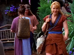 extant_XenaWarriorPrincess_1x13-AthensCityAcademyOfThePerformingBards_0512