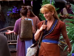 extant_XenaWarriorPrincess_1x13-AthensCityAcademyOfThePerformingBards_0513