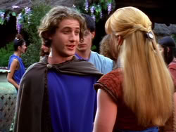 extant_XenaWarriorPrincess_1x13-AthensCityAcademyOfThePerformingBards_0524